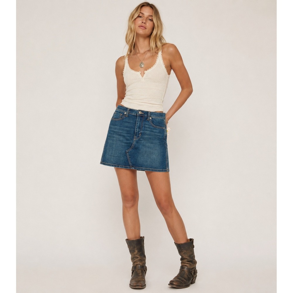 We The Free Free People Women Blue Denim Mini Skirt Size 27 Long Denimcore Boho